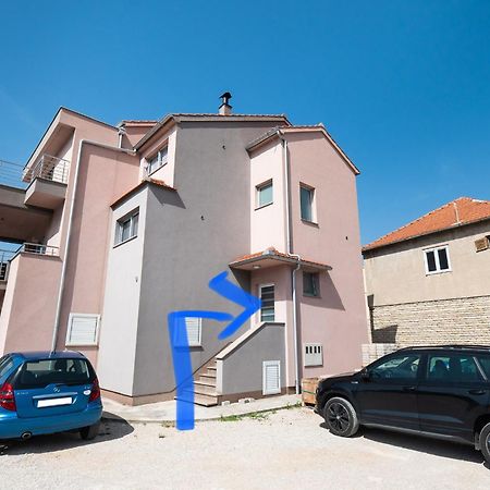 Apartments Grubisic - Sibenik - Parking Included Oda fotoğraf