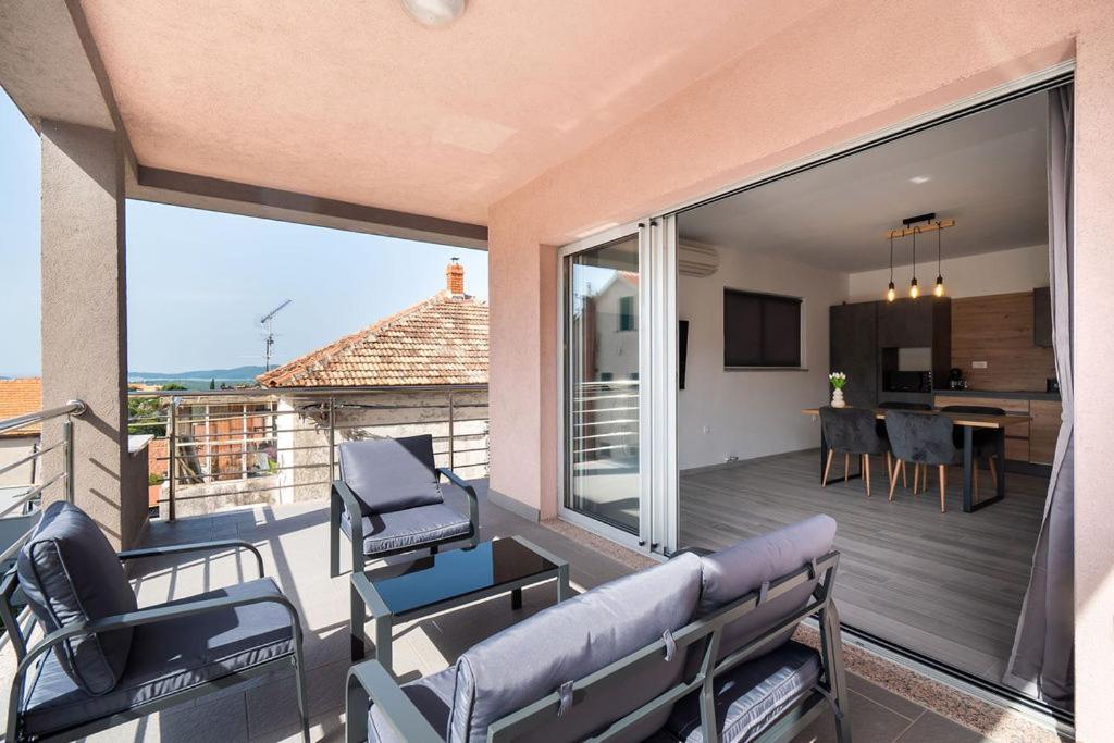 Apartments Grubisic - Sibenik - Parking Included Dış mekan fotoğraf